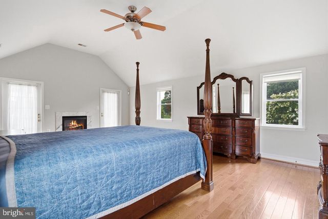 9610 PENNS HILL RD, La Plata, MD 20646