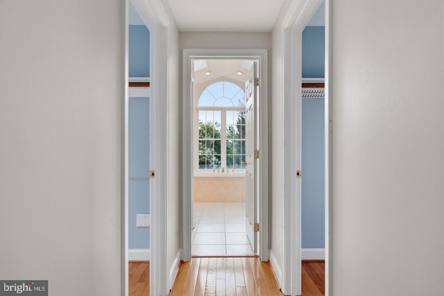 9610 PENNS HILL RD, La Plata, MD 20646