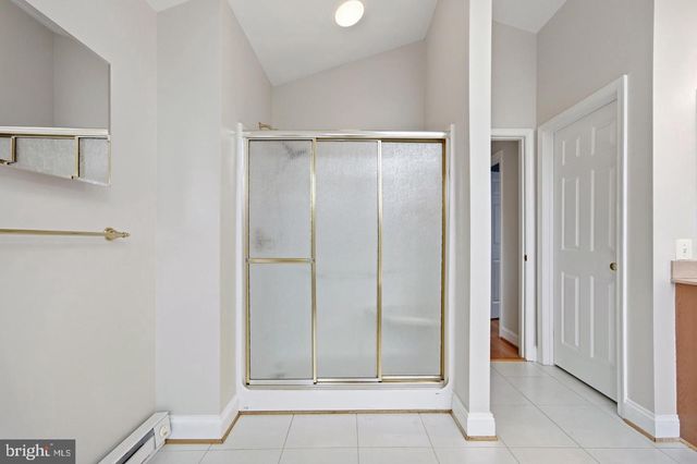 9610 PENNS HILL RD, La Plata, MD 20646