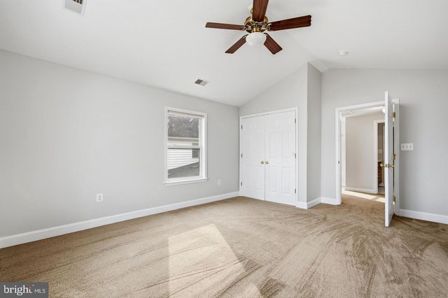 9610 PENNS HILL RD, La Plata, MD 20646