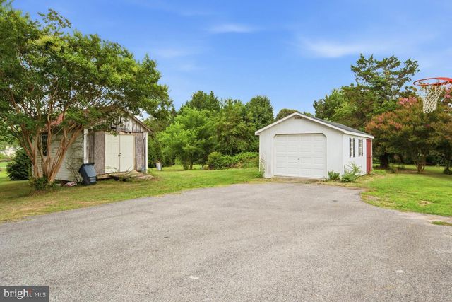 9610 PENNS HILL RD, La Plata, MD 20646