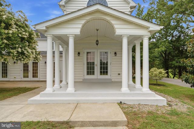 9610 PENNS HILL RD, La Plata, MD 20646