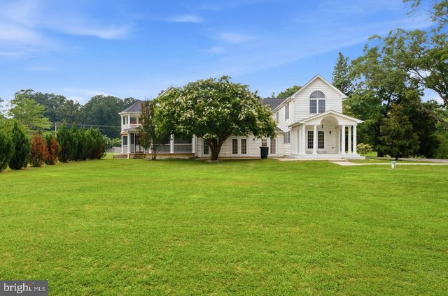 9610 PENNS HILL RD, La Plata, MD 20646