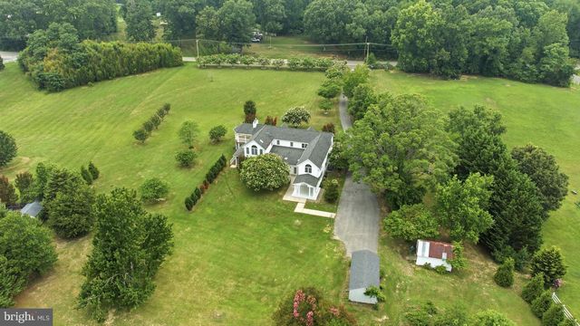 9610 PENNS HILL RD, La Plata, MD 20646