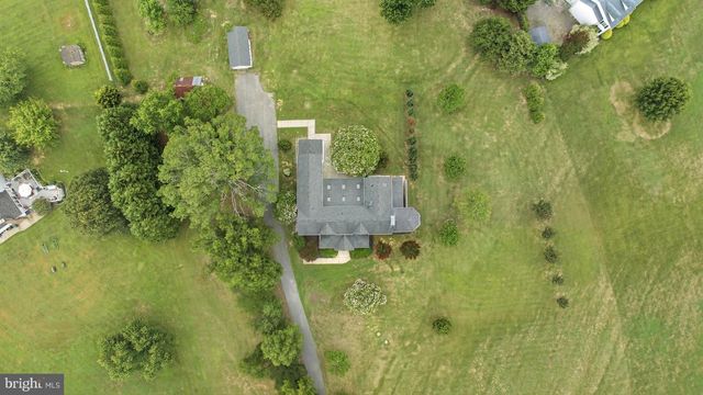 9610 PENNS HILL RD, La Plata, MD 20646