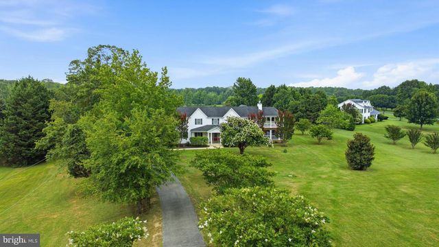 9610 PENNS HILL RD, La Plata, MD 20646
