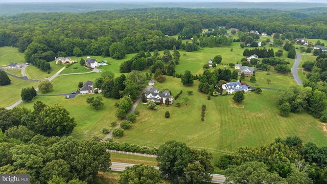 9610 PENNS HILL RD, La Plata, MD 20646