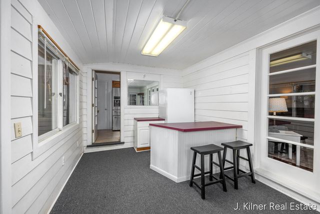 722 N Hudson Street, Lowell, MI 49331
