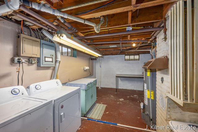 722 N Hudson Street, Lowell, MI 49331