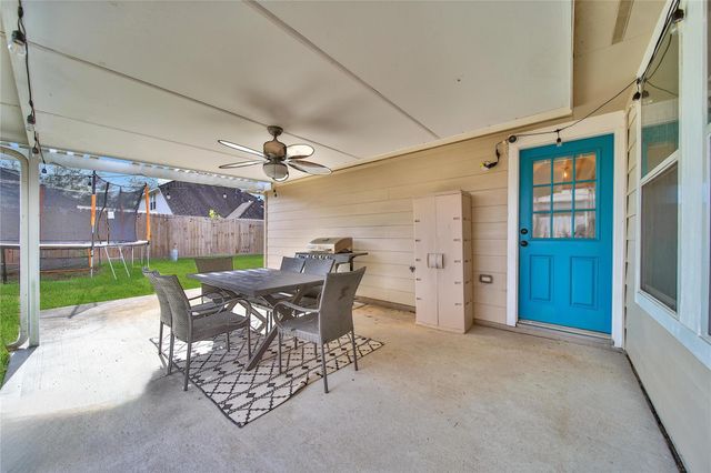 1279 Pinto Pass, Alvin, TX 77511