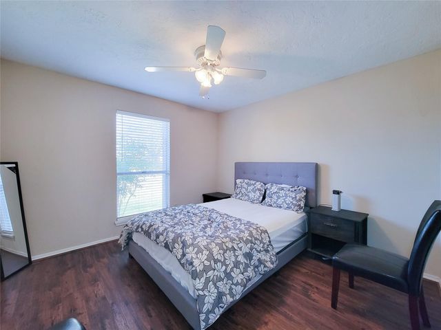 412 Land Grant Drive, Richmond, TX 77406