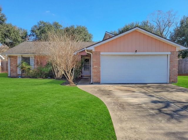 412 Land Grant Drive, Richmond, TX 77406