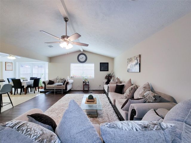 412 Land Grant Drive, Richmond, TX 77406