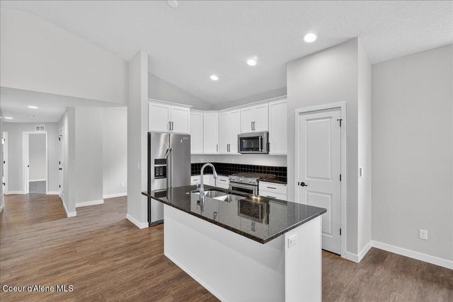 1039 E Blair AVE, Post Falls, ID 83854