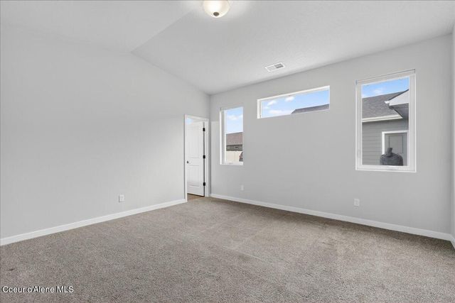 1039 E Blair AVE, Post Falls, ID 83854