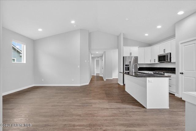 1039 E Blair AVE, Post Falls, ID 83854