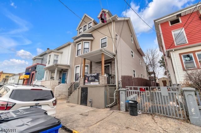 25 Oak St 25, Paterson City, NJ 07501