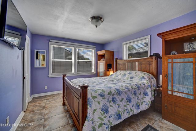 515 3RD Avenue N, Jacksonville Beach, FL 32250