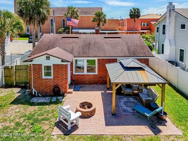 515 3RD Avenue N, Jacksonville Beach, FL 32250