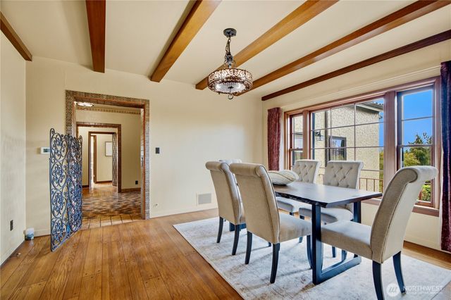 12221 8th Avenue NW, Seattle, WA 98177