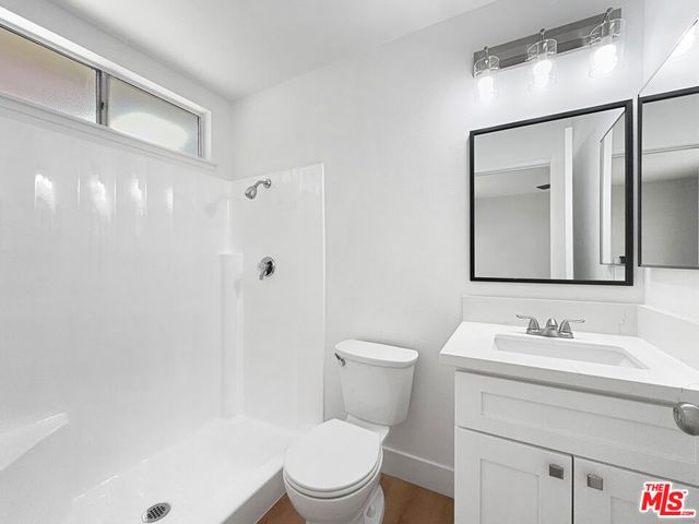 25443 Via Labrada, Valencia, CA 91355