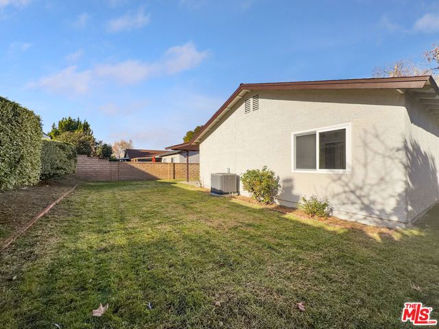 25443 Via Labrada, Valencia, CA 91355