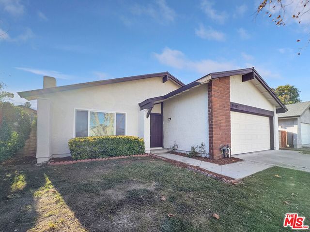 25443 Via Labrada, Valencia, CA 91355