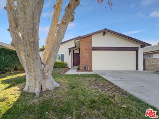 25443 Via Labrada, Valencia, CA 91355