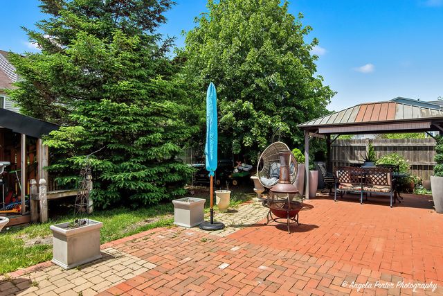 67 Centennial Drive, Hainesville, IL 60073