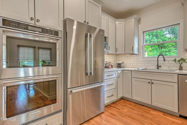 421 Arrowhead Drive, Kingsport, TN 37664