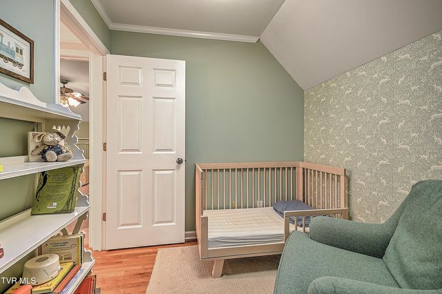 421 Arrowhead Drive, Kingsport, TN 37664