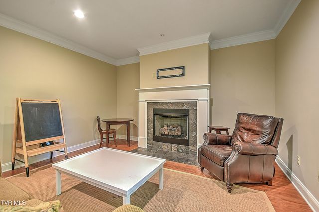 421 Arrowhead Drive, Kingsport, TN 37664