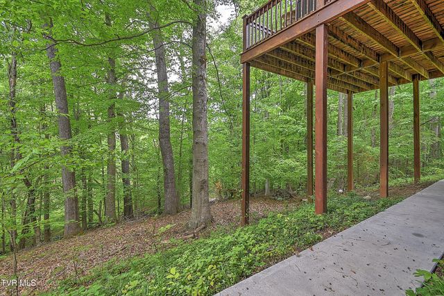 421 Arrowhead Drive, Kingsport, TN 37664