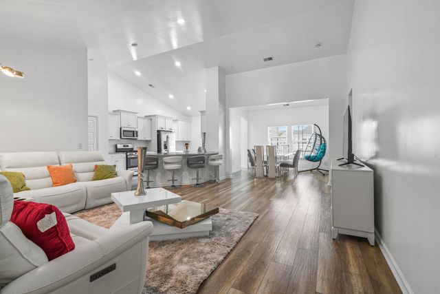 208 Augusta Green Way, Myrtle Beach, SC 29579