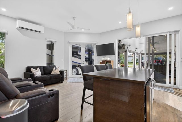 119 S Cortez Drive 119, Margate, FL 33068