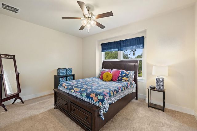 1625 Packsaddle TRL, Kingsland, TX 78639