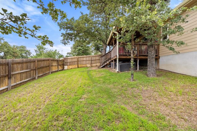 1625 Packsaddle TRL, Kingsland, TX 78639