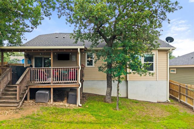 1625 Packsaddle TRL, Kingsland, TX 78639