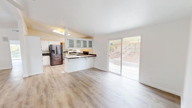 26 Long Valley Road, Castroville, CA 95012