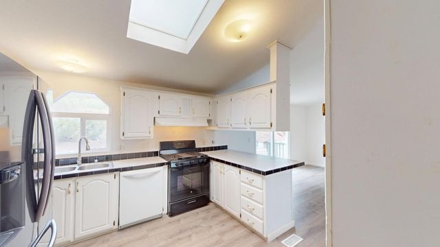 26 Long Valley Road, Castroville, CA 95012