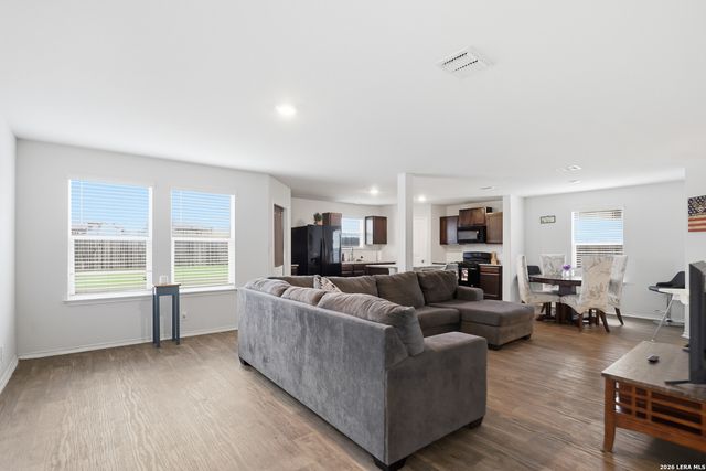 6451 Legato Curve, San Antonio, TX 78252