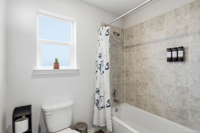6451 Legato Curve, San Antonio, TX 78252