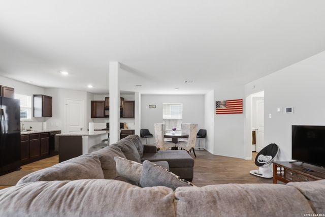 6451 Legato Curve, San Antonio, TX 78252
