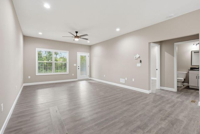 404 Bronx Place, Berea, KY 40403