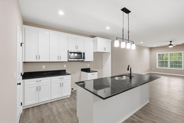 404 Bronx Place, Berea, KY 40403