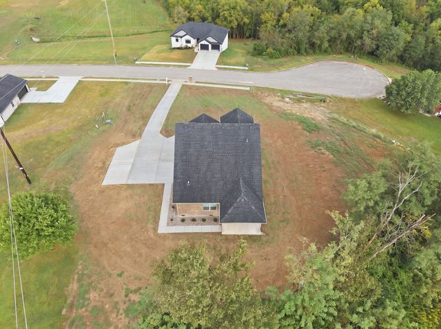 404 Bronx Place, Berea, KY 40403