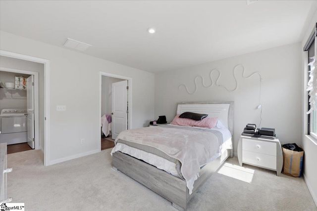 433 Maidstone Way, Piedmont, SC 29673