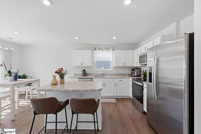 433 Maidstone Way, Piedmont, SC 29673