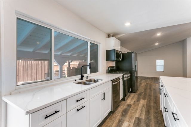 1535 Carnation Drive, Lewisville, TX 75067