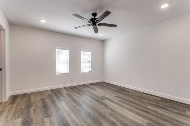 1535 Carnation Drive, Lewisville, TX 75067